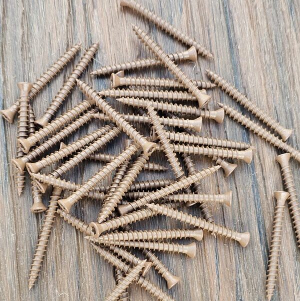 Smoked Cedar Trim Screws